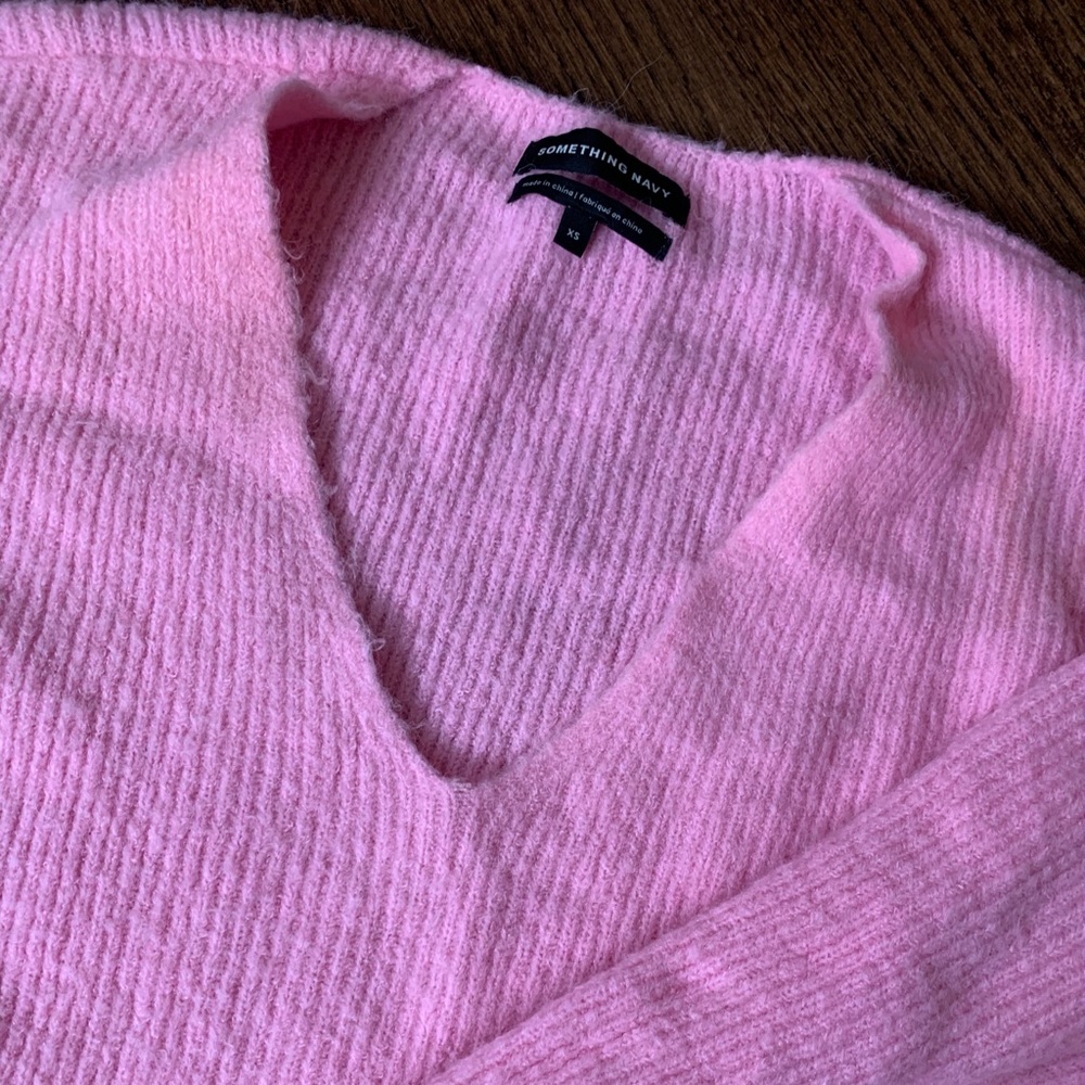Bubble gum pink sweater